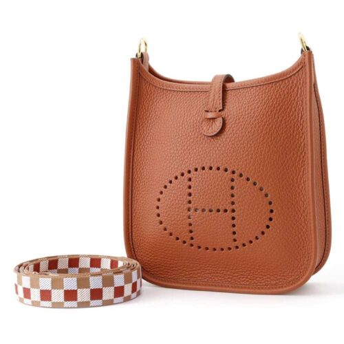 エルメス ショルダーバッグ エブリンTPM アマゾン ブリック/ゴールド金具 トリヨンクレマンス B刻印