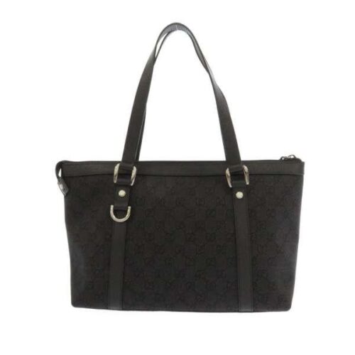 20代におすすめの通勤バッグブランドTOP10！A4が入るサイズも紹介