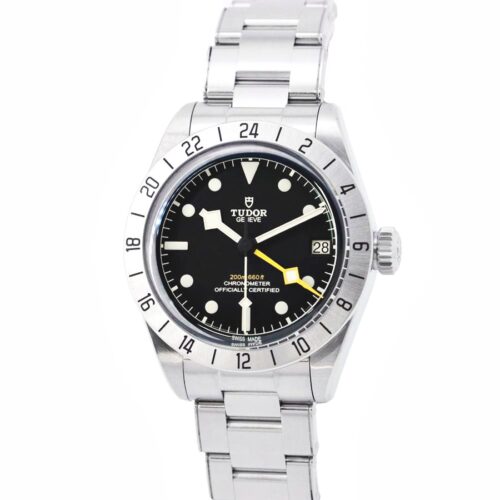 チューダーとロレックスの違いは?価格帯・素材・ムーブメントをそれぞれ比較