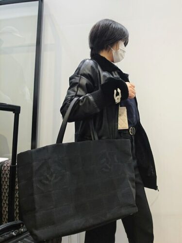 シャネル ニュートラベルライン トートバッグMM