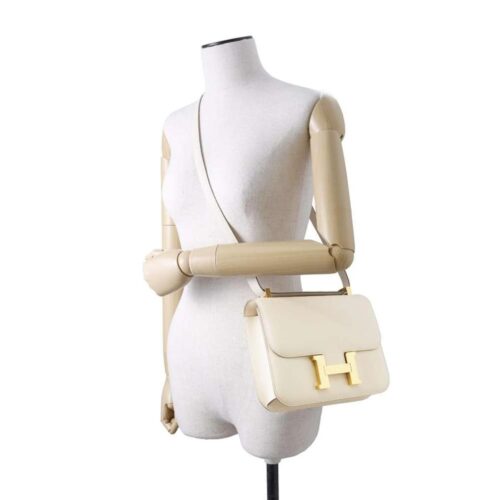 コンスタンスの種類を解説！人気素材やサイズ・入手方法などご紹介