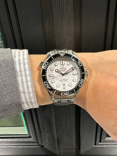 50代にふさわしいオメガのモデル15選！着けるのが恥ずかしいという噂も検証