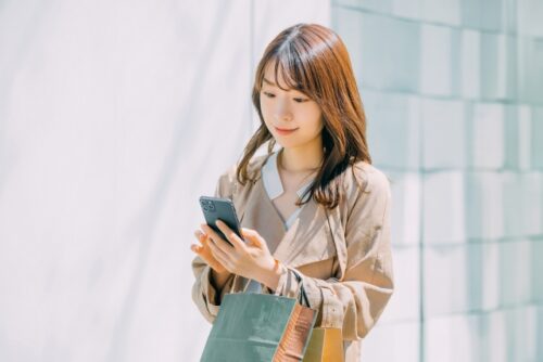 買い物 女性