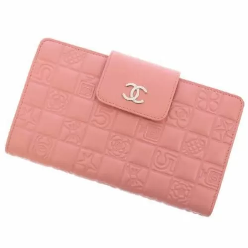 シャネルの財布の人気おすすめランキングTOP11!素材についても解説!