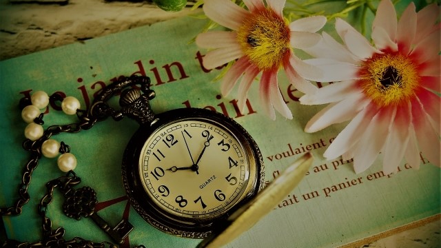 カルティエのサントス オクタゴンの定価を徹底解説!特徴や人気の理由も紹介