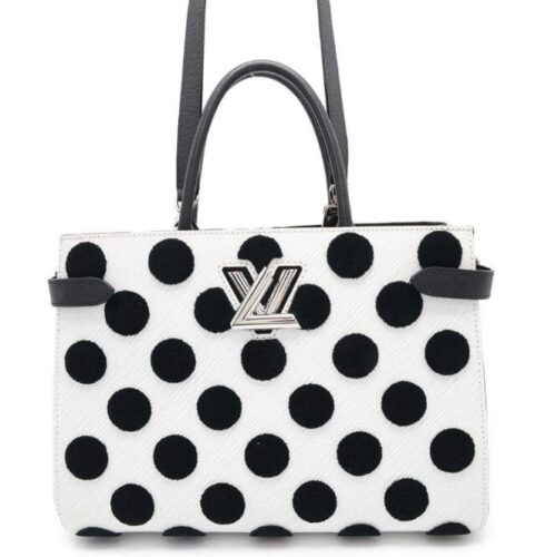 上品な印象でシックなデザイン