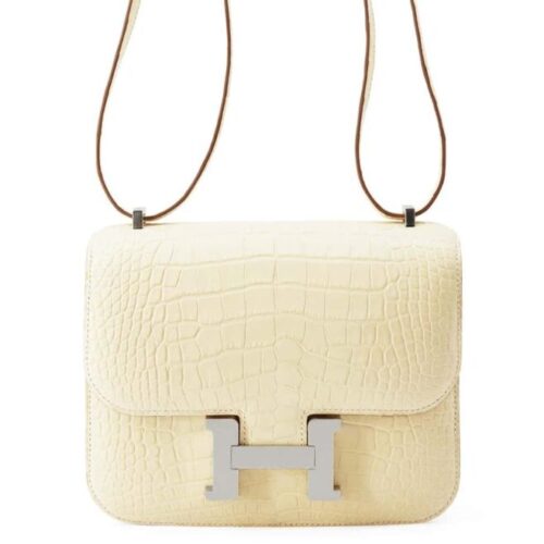 コンスタンスのミニはどんなバッグ?