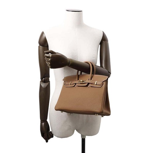 バーキン25のゴールドの定価を解説!人気の理由や中古相場もご紹介