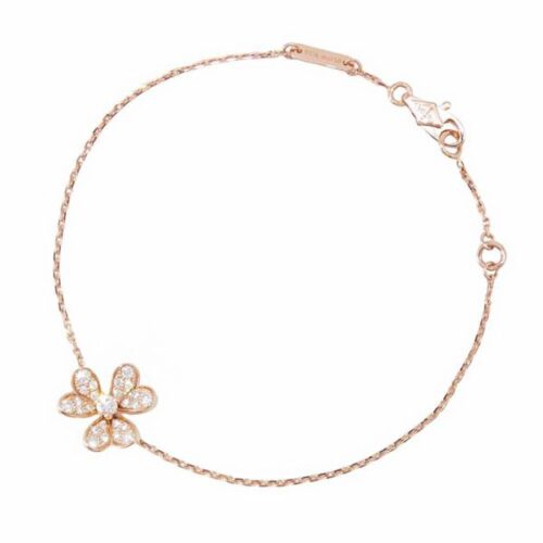 ヴァンクリーフの人気のおすすめブレスレット10選！ブランドの魅力も解説