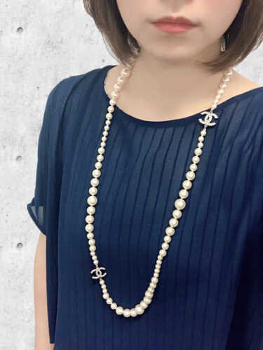 シャネルのココマークパールネックレス
