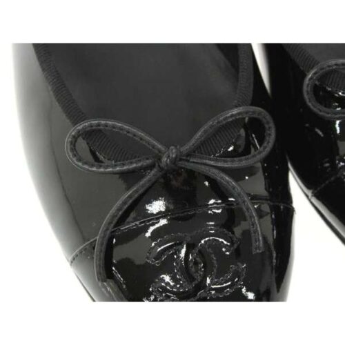 シャネルのバレリーナは痛いのか？理由や対処法を徹底解説！