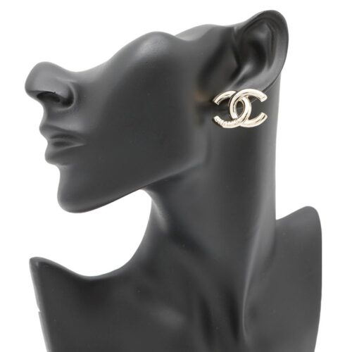 シャネル　ピアス