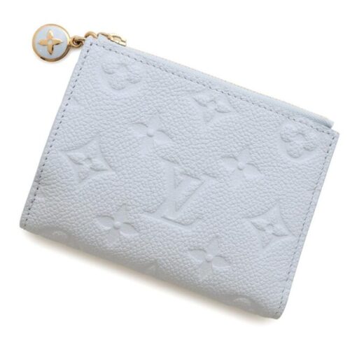 二つ折り財布でスマートに使いこなす