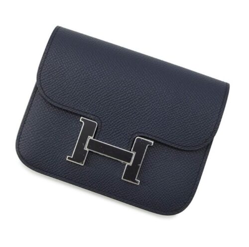 おしゃれなブランド財布の選び方１．デザインとブランドの世界観で選ぶ