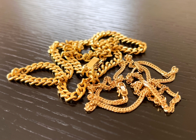 50代におすすめのご褒美ジュエリーのネックレス15選！