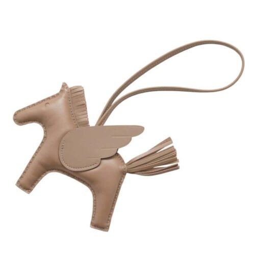 エルメスのペガサスが買えない理由を３つ解説！定価や購入方法もご紹介