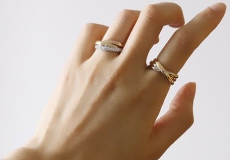 カルティエのトリニティは後悔する？噂の真相を実際の口コミ評判から検証！