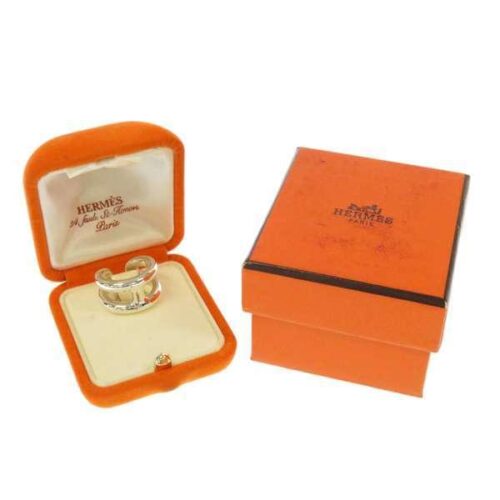 エルメスのオスモズが買えないのはなぜ?おすすめの入手方法を解説