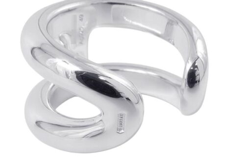 エルメスのオスモズの定価を徹底解説！中古相場についてもご紹介