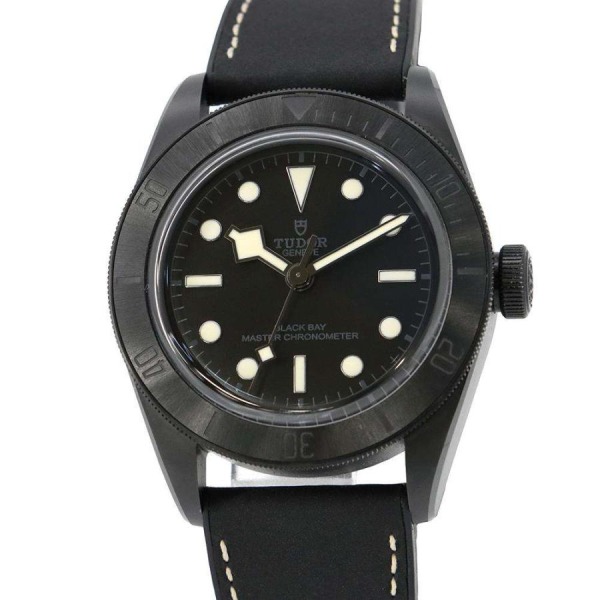 チューダーのブラックベイのセラミックが買えない理由は?おすすめの購入方法もご紹介