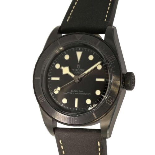 チューダーのブラックベイのセラミックが買えない理由は?おすすめの購入方法もご紹介