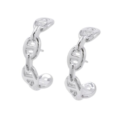 シェーヌダンクルのピアスのシルバーの定価はいくらくらい?お手入れ方法も解説