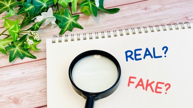 ヴァンクリに似てるネックレスの偽物が多い理由3選!