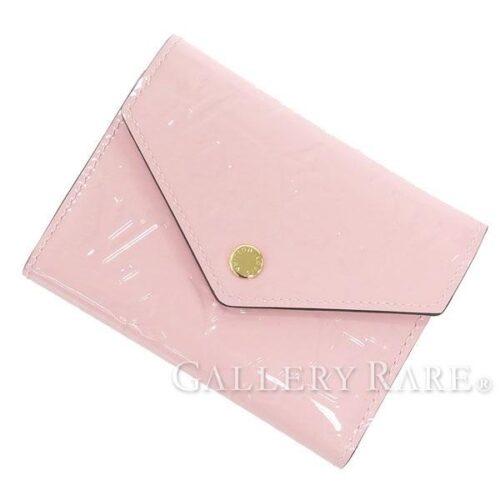 ヴィトンのヴェルニはなぜ変色する？原因とできるだけ劣化を抑える方法をご紹介