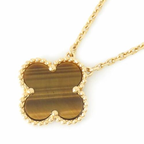 50代にふさわしいアルハンブラのネックレス11選！おすすめ素材もご紹介