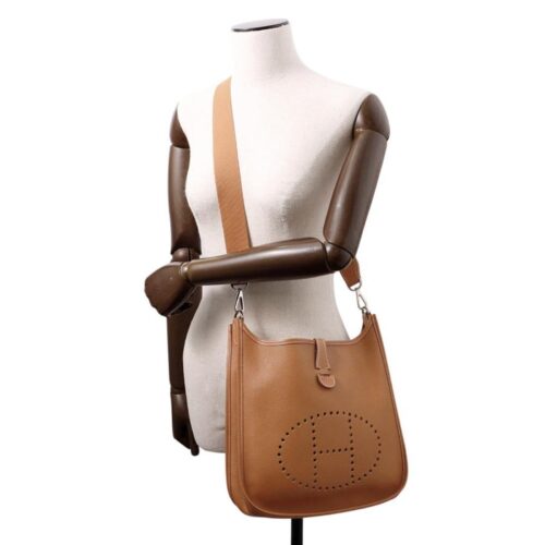 エブリン ショルダーバッグ エブリン2 PM ゴールド