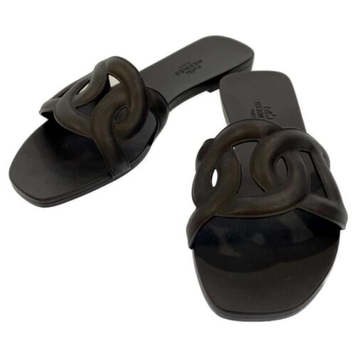 エルメスのアロハのサイズ感を徹底解説！人気の理由や選び方のポイントをご紹介