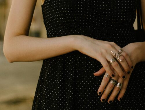 エルメスのアロハのサイズ感を徹底解説！人気の理由や選び方のポイントをご紹介