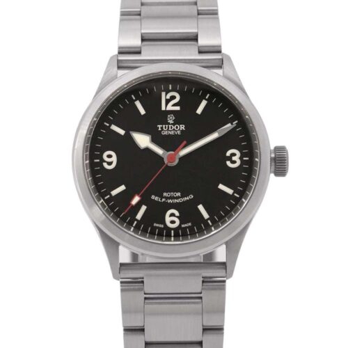 チューダーのレンジャーの厚みはどれくらい？選び方のポイントを解説