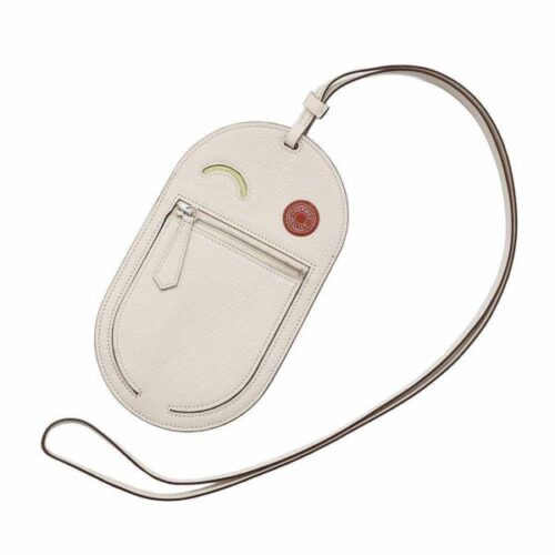 エルメスのインザループの定価をサイズ別に解説！最近の値上げ状況もご紹介