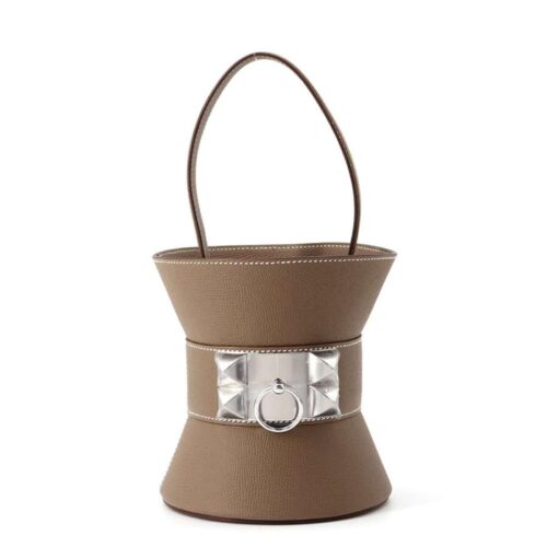 エルメスのメドールの定価と中古相場を徹底解説！魅力も３つご紹介