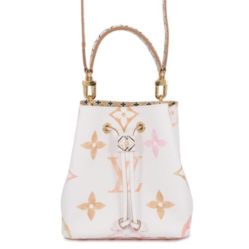 ルイヴィトンのモノグラムのバッグの種類を徹底解説！シーン別のおすすめコーデもご紹介