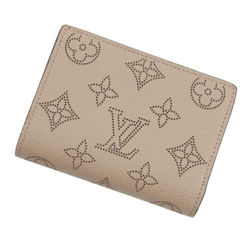 ルイヴィトン 二つ折り財布 モノグラム・マヒナ ポルトフォイユ・クレア M80817