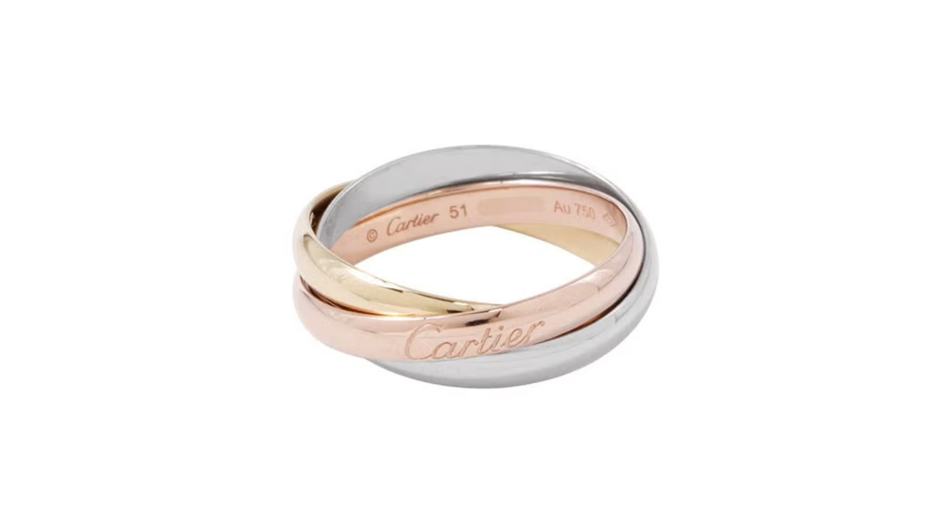 カルティエの三連リングを時代遅れと言わせないおしゃれに身につけるコツ