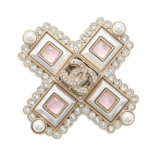 シャネルのブローチ