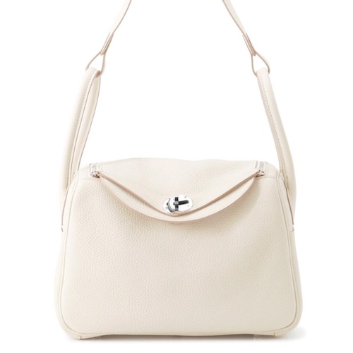 エルメスのリンディの魅力や特徴とは