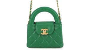 シャネル チェーンショルダーバッグ マトラッセ ココマーク レザー AP3435 CHANEL
