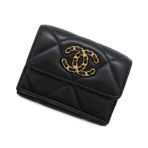 シャネルの財布