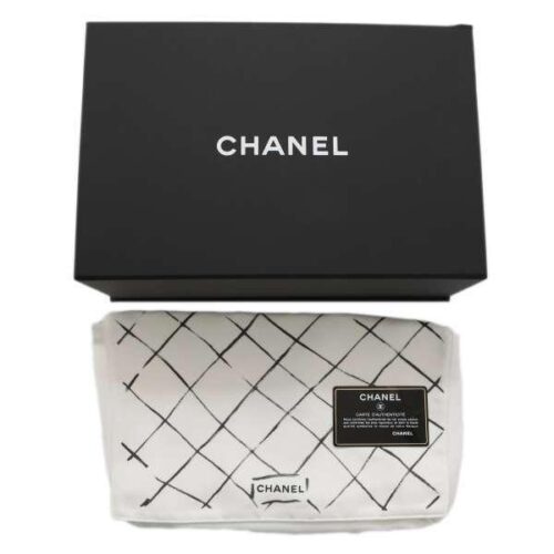 シャネル チェーンショルダーバッグ Vステッチ キャビアスキン CHANEL バッグ