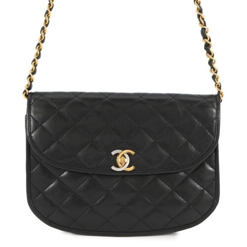 シャネル チェーンショルダーバッグ マトラッセ ココマーク パリ限定 扇形 フラップ CHANEL 黒