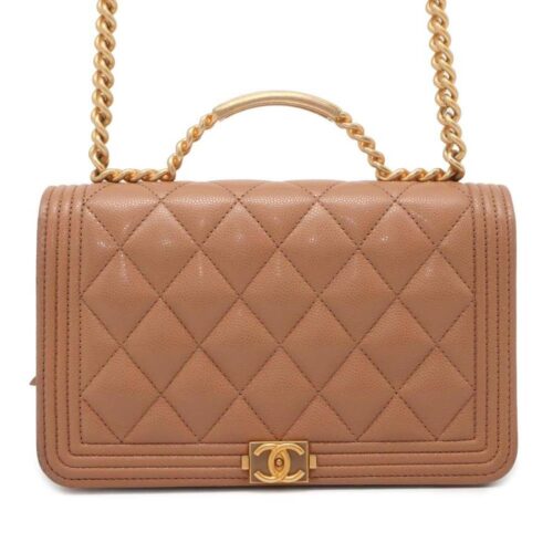50代にぴったりのシャネルのチェーンウォレットの中古購入