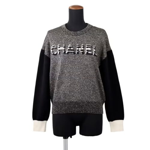 シャネルの服の偽物を見分ける際の注意点